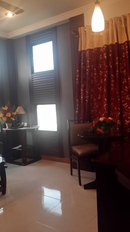 Hotel Planet Mount Chennai Eksteriør billede